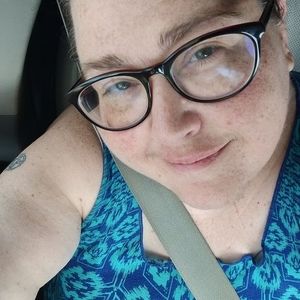 Meet your Posher, Shana